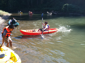 kid in kayak 