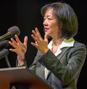 photo of Amy Liu speaking
