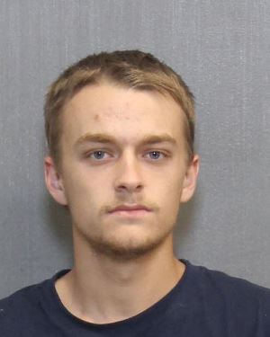 Chandler Moon, 20