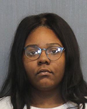 Dor Charika McKinney, 27